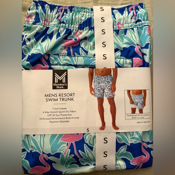 Tropical Flamingo Print Swim Trunks - Picture 6 of 7